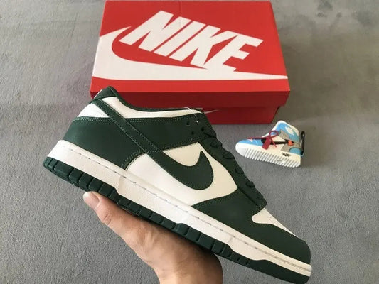 Nike Dunk Low SP "White Green"