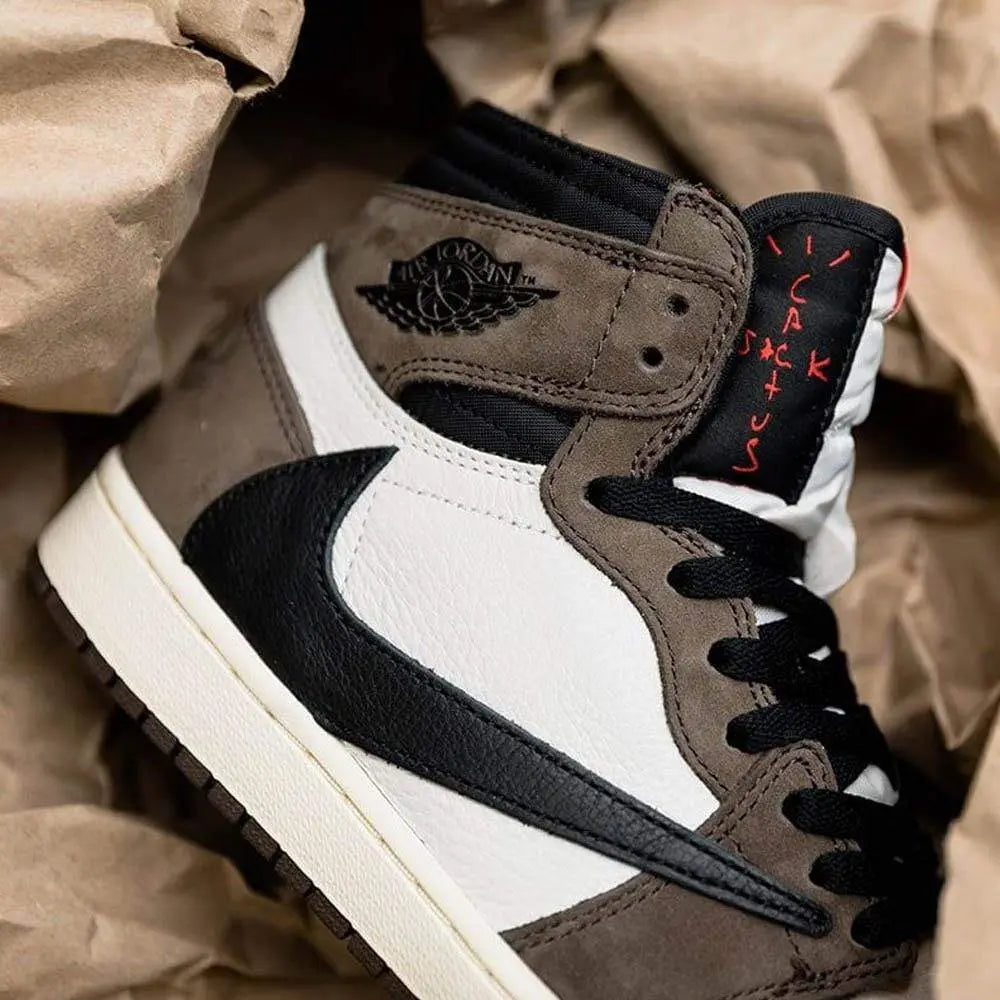 JORDAN 1 HIGH "TRAVIS SCOTT"