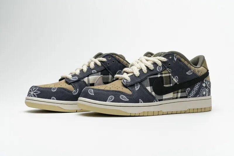 Nike SB Dunk Low "Travis Sc0tt"