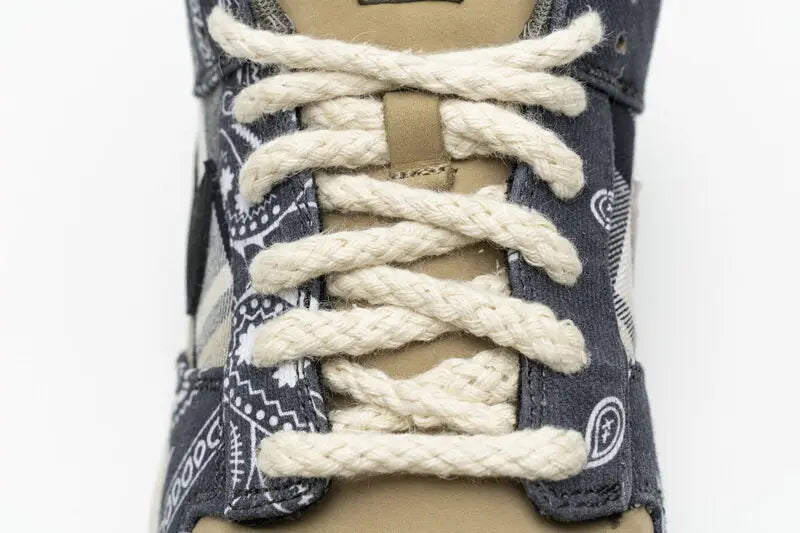 Nike SB Dunk Low "Travis Sc0tt"