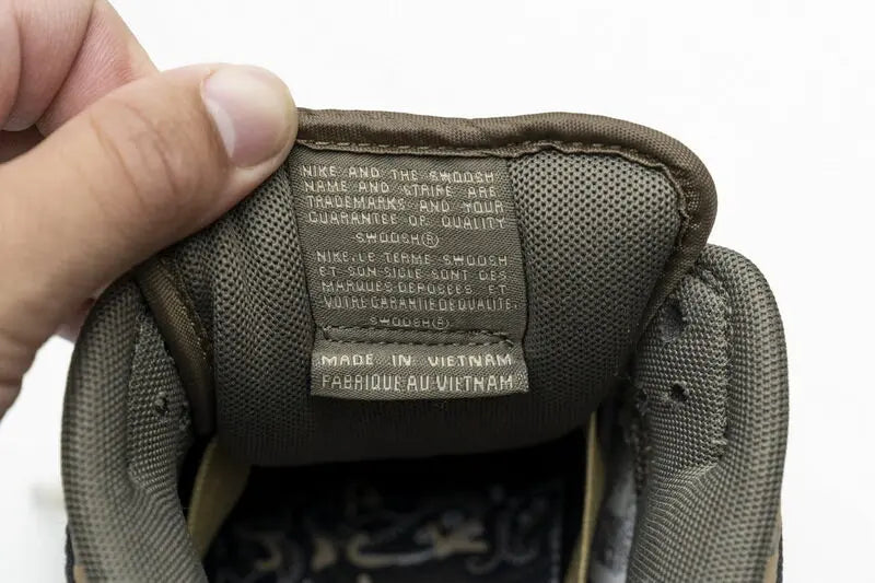 Nike SB Dunk Low "Travis Sc0tt"