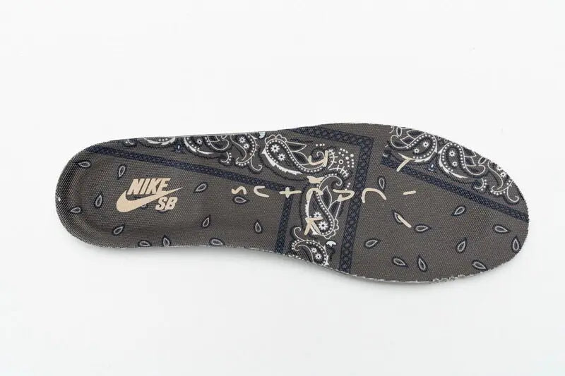 Nike SB Dunk Low "Travis Sc0tt"