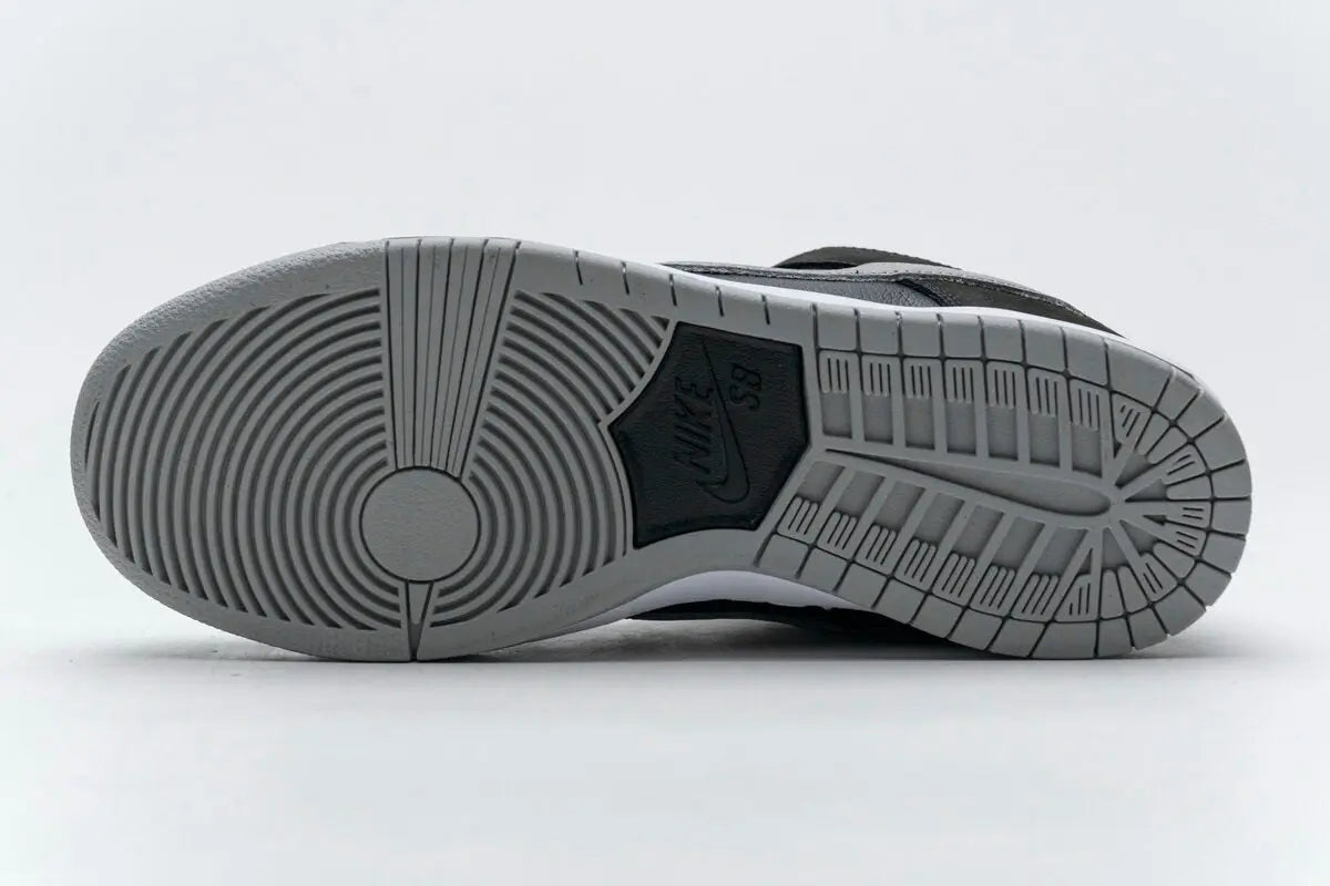 Nike SB Dunk Low "J-Pack Shadow"