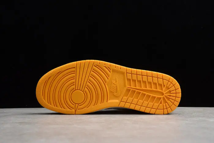 Jordan 1 High "Yellow Toe"