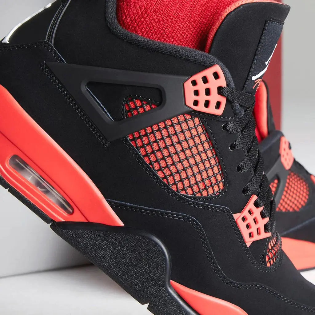 Jordan 4 Retro "Red Thunder"