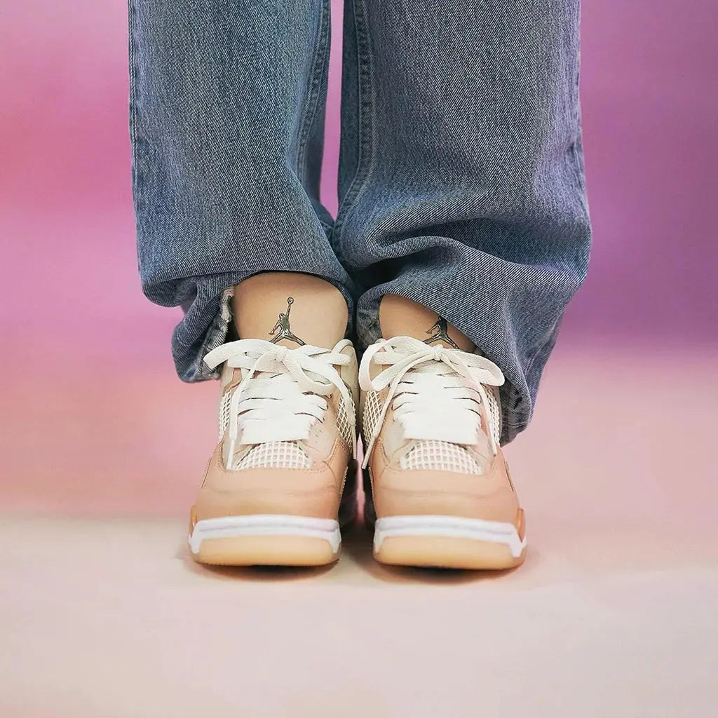 Jordan 4 Retro Wmns 'Shimmer'