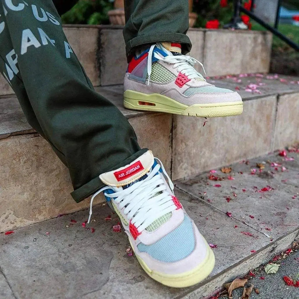 Jordan 4 Retro "Union Guava Ice"
