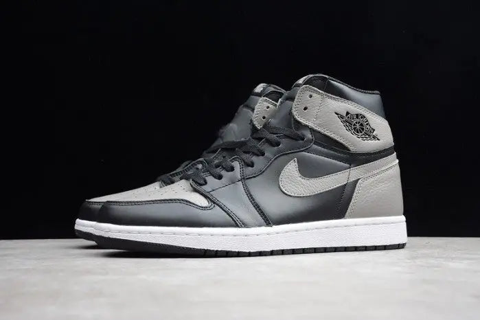 Jordan 1 High OG "Shadow"